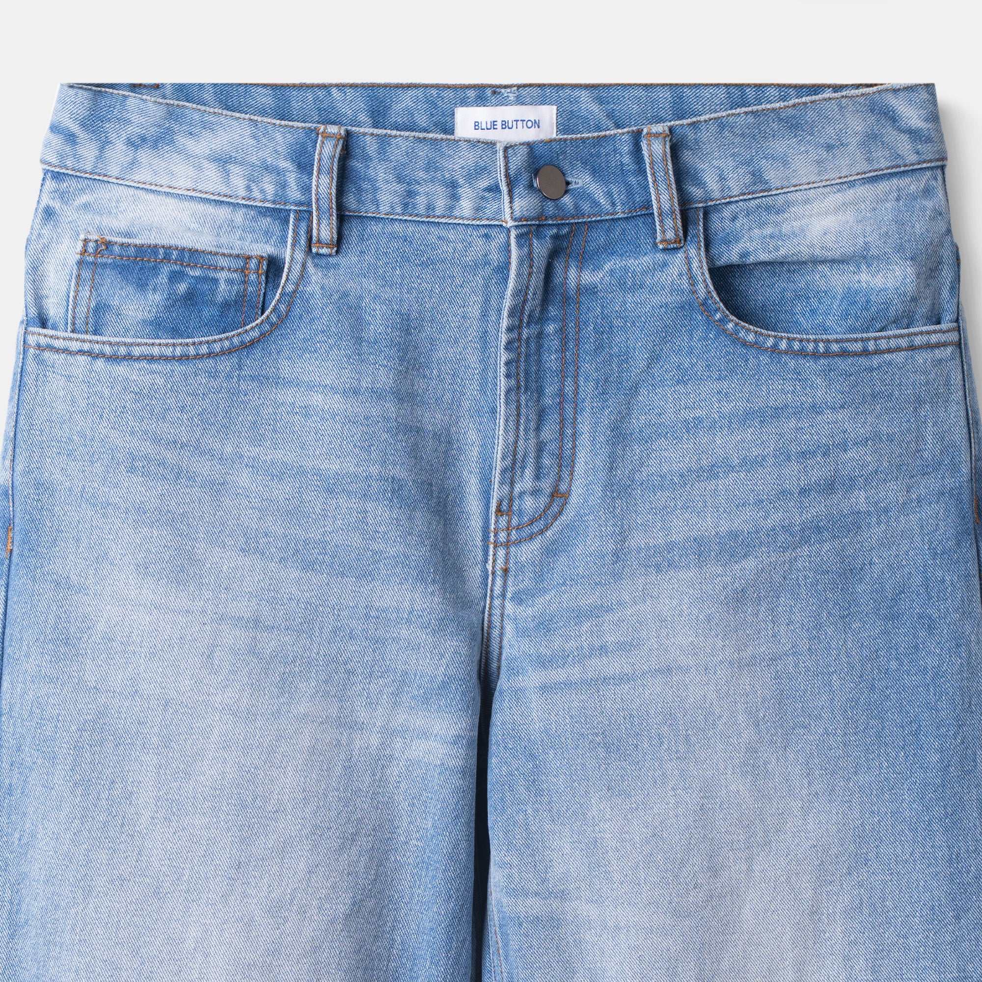 Relaxed Denim