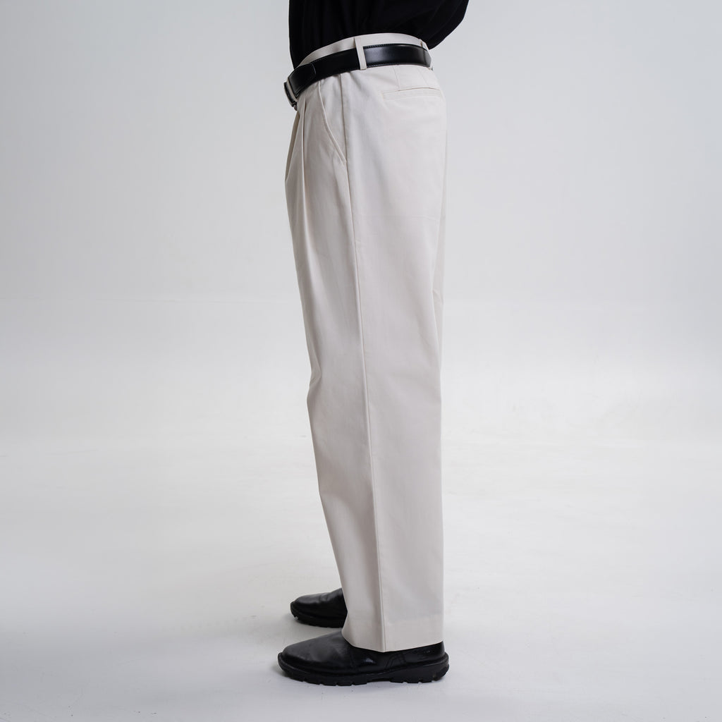 Pleated Chinos