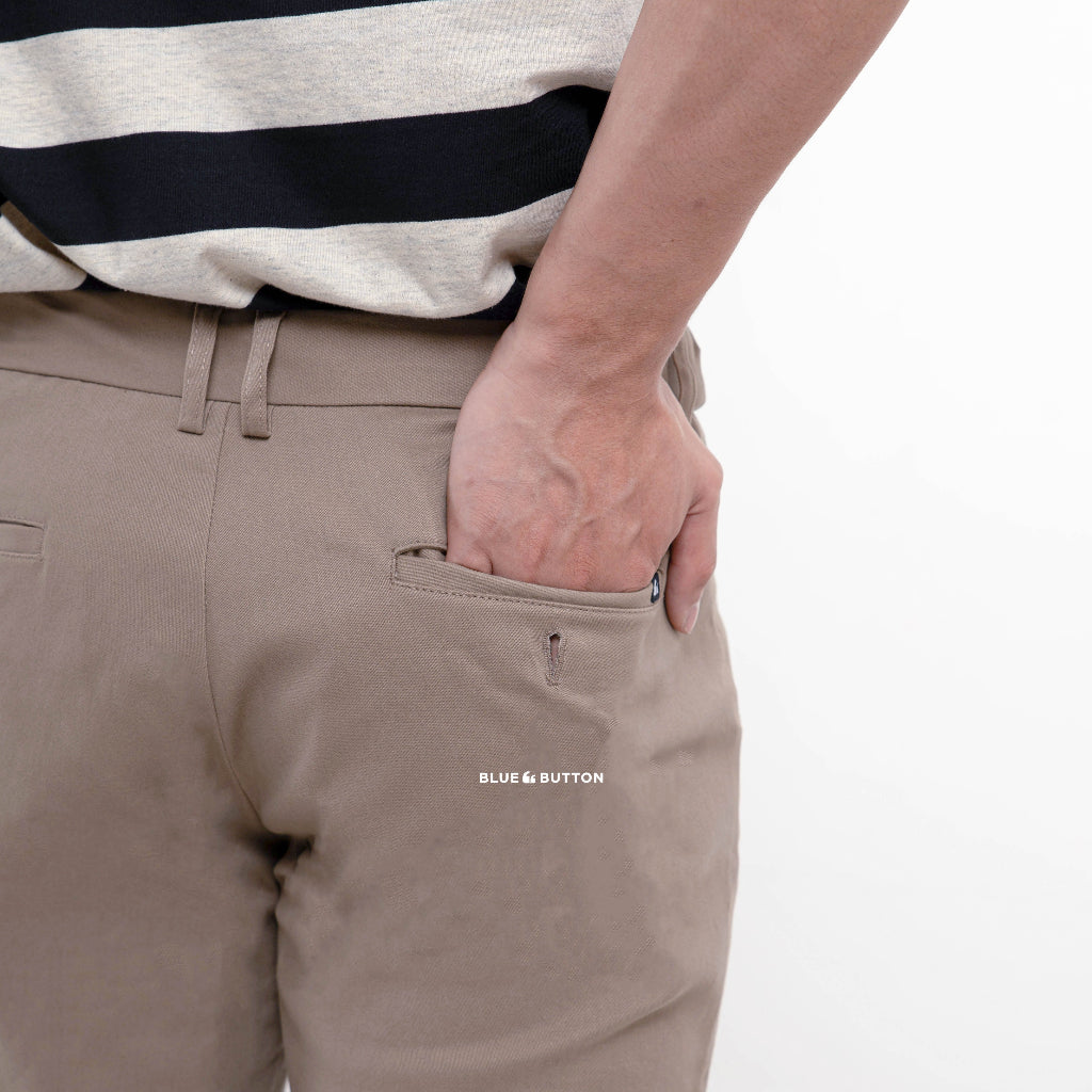 Chino Short Pants New - Milo